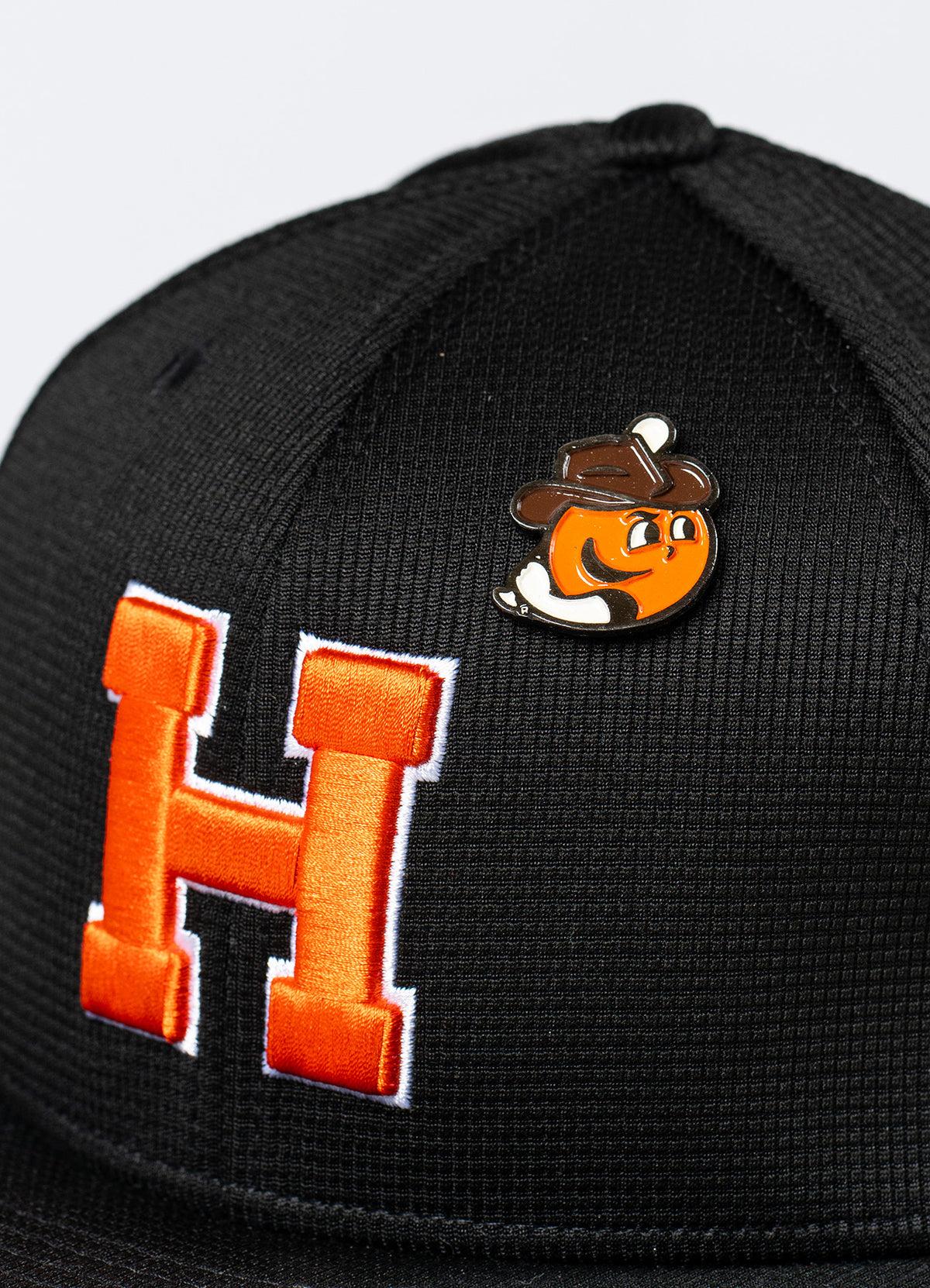 PIN NARANJITO SOMBRERO