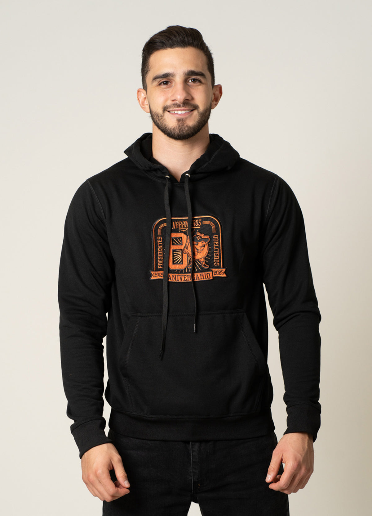 SUDADERA NEGRA 80 CAB 2025