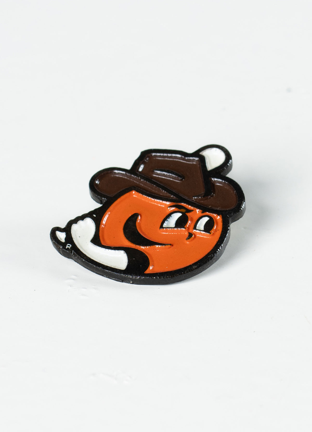 PIN NARANJITO SOMBRERO